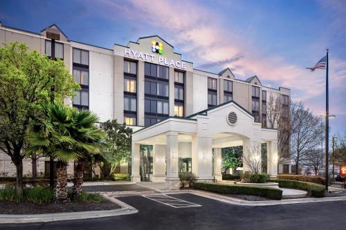 a rendering of an inn place with a parking lot at Hyatt Place Austin Arboretum in Austin
