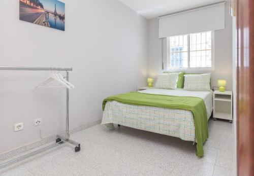 MalagaOnBeach 1 - Two bedrooms - up to 3 people - 20 meters beach