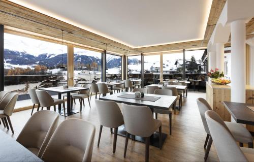En restaurang eller annat matställe på Hotel Garni Tirol