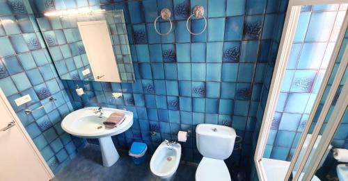 Bagno di Encantadora vivienda en el paseo marítimo de Salou