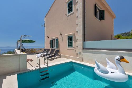 Villa Spring in Makarska, private pool