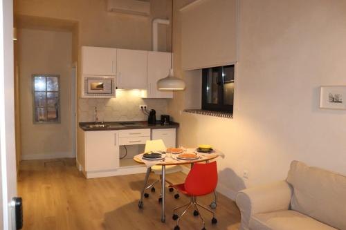 APARTAMENTOS SANTA CRUZ, centro