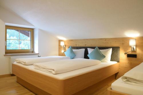 Rúm í herbergi á Ferienwohnung Sherin