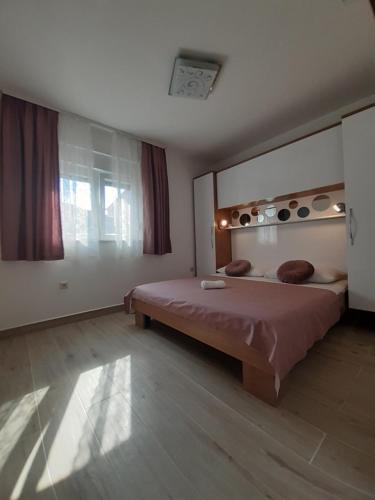 Apartment Lucky with Jacuzzi