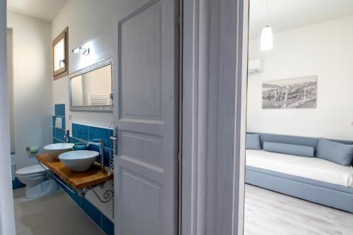 Kylpyhuone majoituspaikassa Hotel Ariadimari