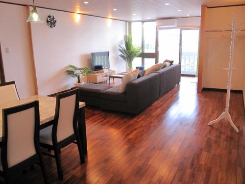 Gallery image of ハイビスヤブ Hibisyabu in Nago