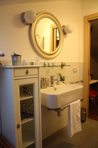תמונה מהגלריה של B&B Nature Colors בצ'יביטאנובה מארקה