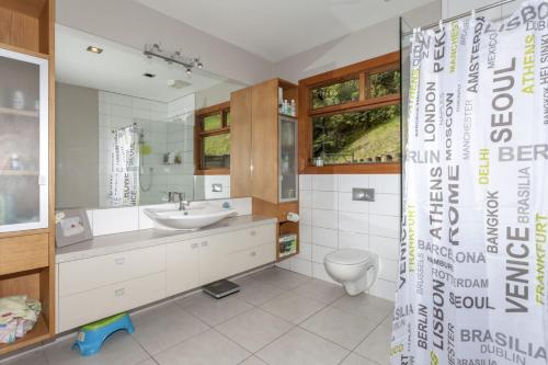 Koupelna v ubytování Waiotahi Valley Lodge