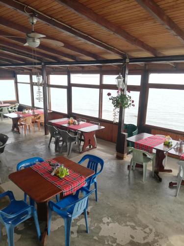 Gallery image of Хотел-Ресторант При Бай Пешо in Tyulenovo