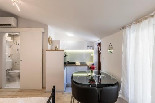 Studio apartment Paradise garden