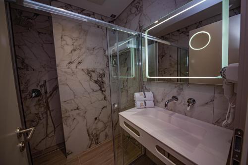 Koupelna v ubytování El Primero Hotel