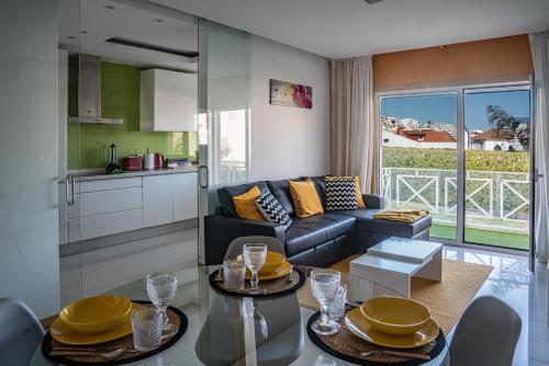 Garden Hill Apartment