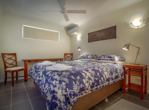 
A bed or beds in a room at Villa 28 Cape Villas
