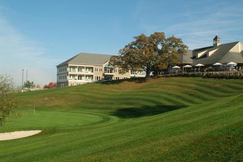 Gallery image of Inn at Lenape Heights-Golf Resort and Event Center in Ford City