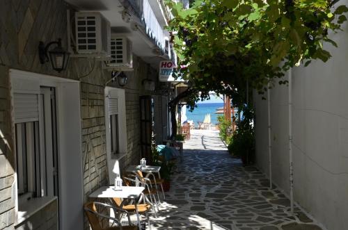 Galeriebild der Unterkunft Chrisi Akti Hotel in Skala Potamias