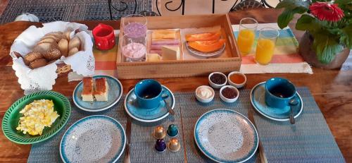 Đồ ăn tại/gần nhà gỗ