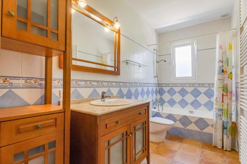 Ett badrum på Villa Astur