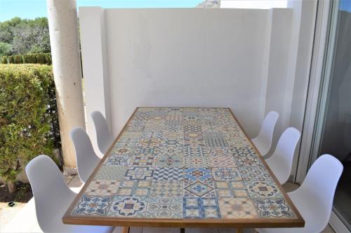 Gambar di galeri bagi Ground Floor with private garden Bellresguard di Port de Pollensa