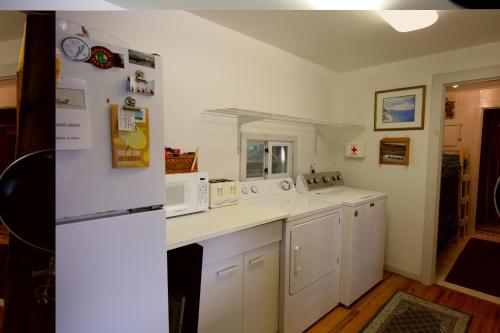 A kitchen or kitchenette at Fairhaven