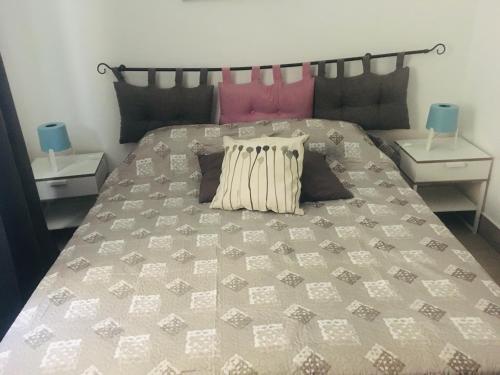 Легло или легла в стая в Around Cassaro Holiday House