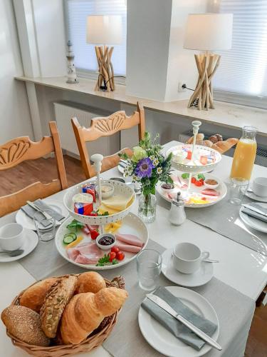 Jídlo v penzionu nebo okolí