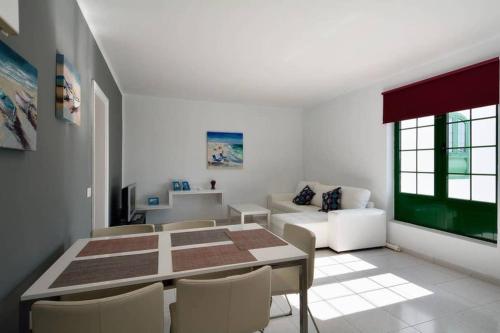 Vrys apartment close to the beach