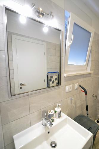 Ένα μπάνιο στο Villa two Angels with swimming pool, Ika - Opatija