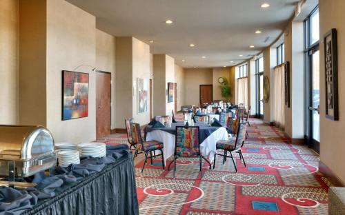Gallery image of Holiday Inn & Suites Salt Lake City - Airport West, an IHG Hotel in Salt Lake City