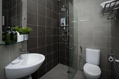 Koupelna v ubytování B Lot Hotel