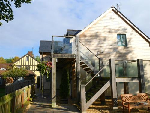 The building where the inn is located 