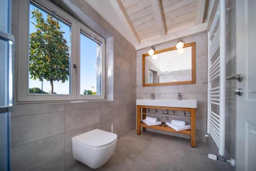 A bathroom at Mirana Luxury Villas