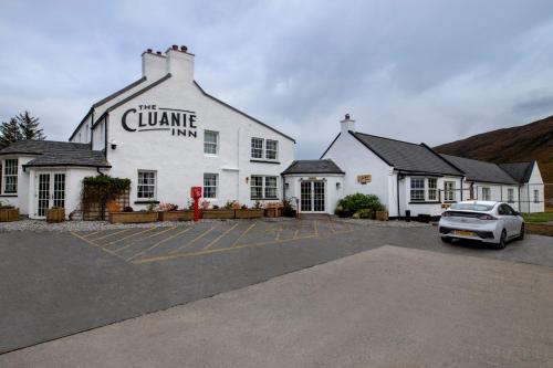 Cluanie Inn