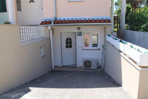 Apartment Frleta
