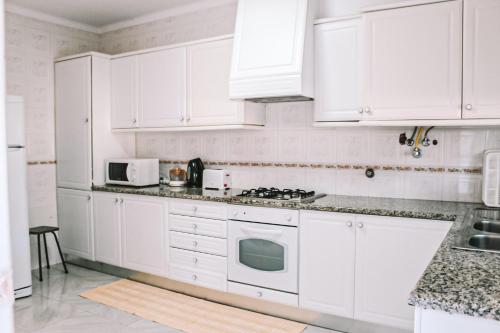 Spacious holiday house at Nazaré