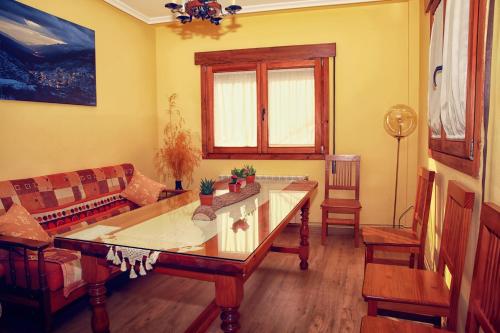 Гостиная зона в Apartamento Turistico Rio Jerte