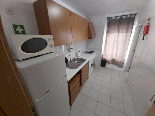 Η κουζίνα ή μικρή κουζίνα στο Sun and Beach I AC+Wifi+Close to the Beach