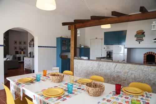 Dapur atau dapur kecil di Casa do Abel