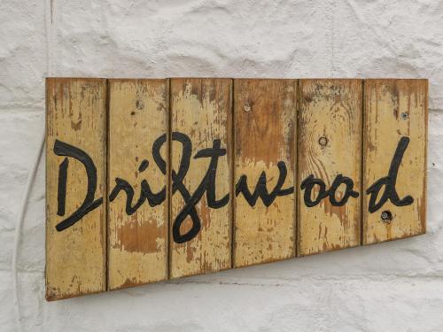 Driftwood – Photos 2
