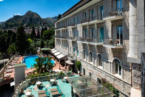 Utsikt över poolen vid Taormina Park Hotel eller i närheten