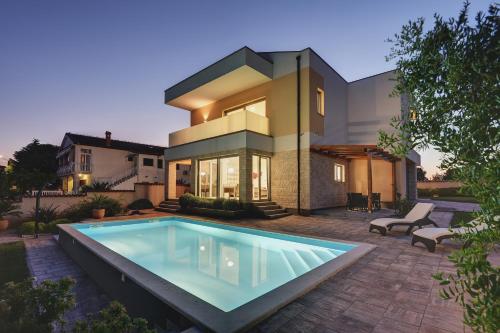 Villa White – Photos 2