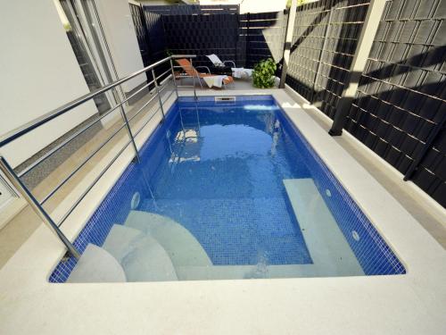 Bazén v ubytování Apartment Marin by Interhome nebo v jeho okolí