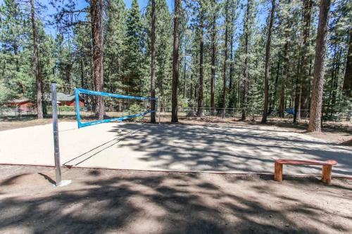 Gambar di galeri bagi The Lodge at Snow Summit Home di Big Bear Lake