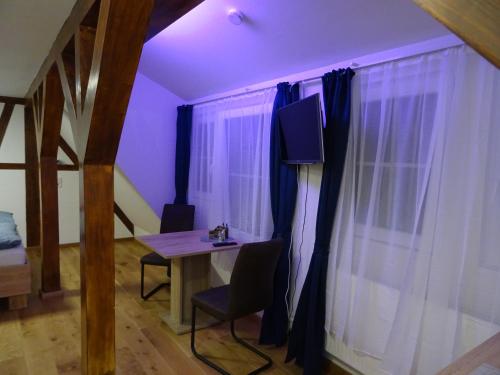 Fotografie z fotogalerie ubytování Pensionszimmer Ziaglhidde v destinaci Kiebingen