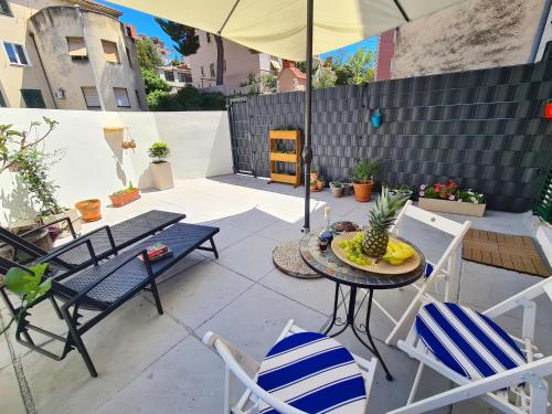Apartments Caleta