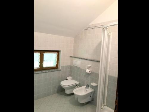 Luxurious Apartment in Gosau near Ski Area tesisinde bir banyo