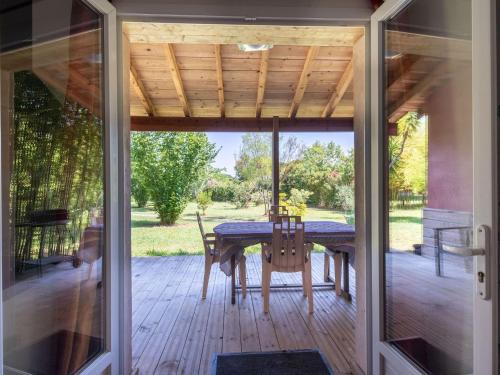 Charming Villa in Poggio Mezzana on the Beachside