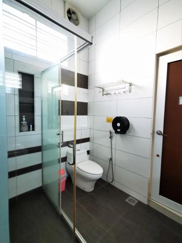 Ένα μπάνιο στο Warni Villa 13 Whole Or Room