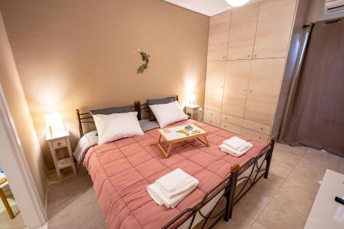 Tempat tidur dalam kamar di Anthia Seaview Apartment