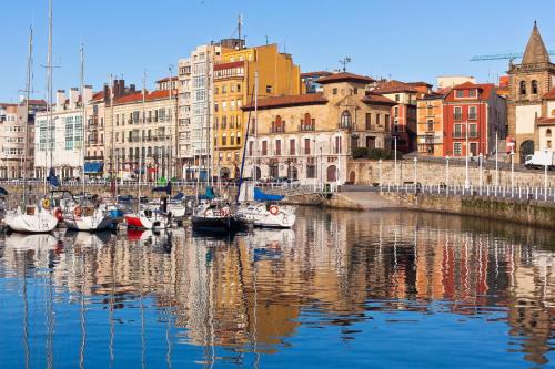 Imagen de la galería de Pensión Vegadeo Gijón, en Gijón