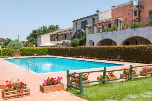 Bazén v ubytování Etna Hotel nebo v jeho okolí
